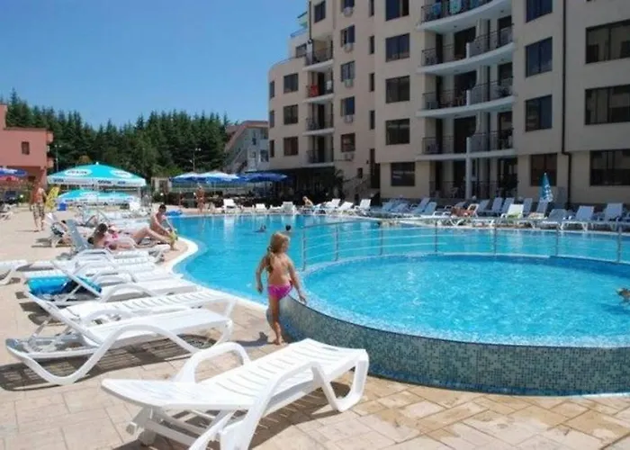 Avalon Premium Апартамент *