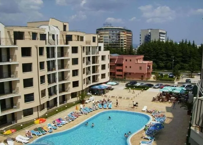 Avalon Premium Апартамент