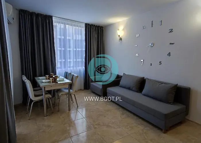 Avalon Premium Апартамент *